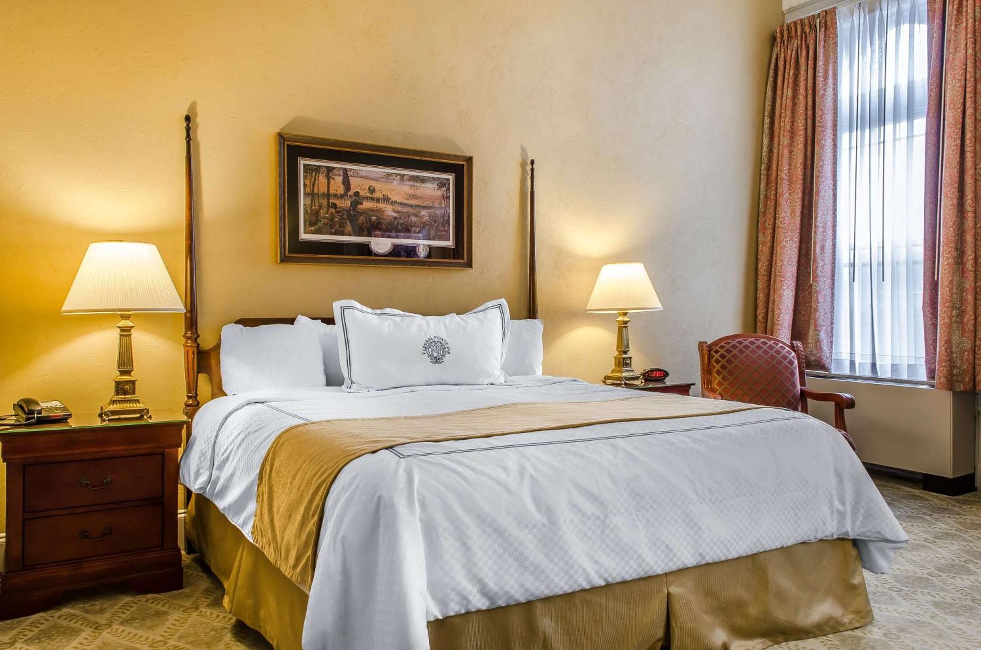 The Federal Pointe Inn Gettysburg, Ascend Hotel Collection Экстерьер фото